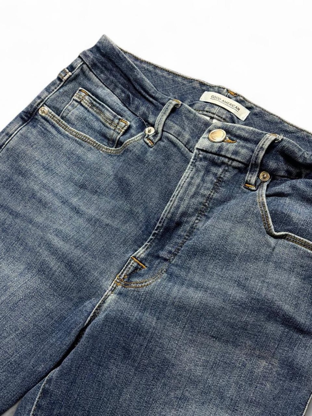 Good American Medium Blue Skinny Jeans - Picture 4 of 8